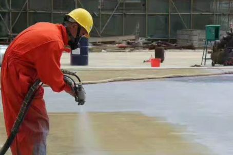 福建彩色路面喷涂是一种为路面